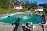 Swimming Pool Mjølfjell Ungdomsherberge