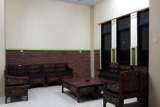 Lobi Bromo Holiday Guesthouse