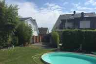 Swimming Pool Apartment in Haltern am See