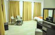 Kamar Tidur 6 Motel Safari Budget