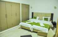 Kamar Tidur 5 Motel Safari Budget