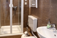 In-room Bathroom Apartment Piccolo