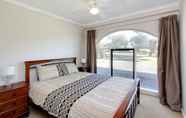 Kamar Tidur 3 47 Anderson with Pool in Cowes