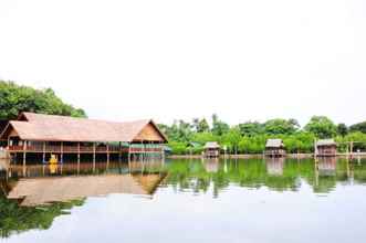 Bên ngoài 4 Papa Kit's Marina and Fishing Lagoon