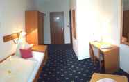 Bedroom 5 Hotel Vier Linden