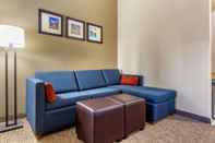 Ruang Umum Comfort Suites Greensboro - High Point