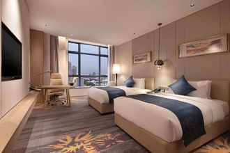 Kamar Tidur 4 Howard Johnson by Wyndham Jimei Lake Plaza Xiamen