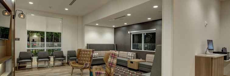 Lobi Residence Inn by Marriott Fort Lauderdale Coconut Creek