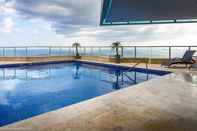 Hồ bơi Modern Apartment in Costa del Este