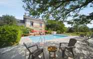 Swimming Pool 6 Hotel & Restaurant La Gare aux Anes