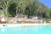 Hồ bơi Villa Ulisse