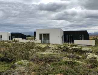 Exterior 2 Kerbyggd: Luxury House and Cottage in Golden Circle