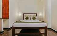 Bedroom 5 Itsy By Treebo - Prakasam Residency With Roadside View