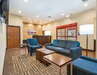 Lobby 2 Comfort Inn & Suites Harrisburg - Hershey West