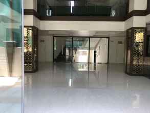 Lobby 4 Kyriad Hotel Solapur