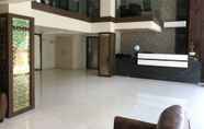 Lobby 4 Kyriad Hotel Solapur