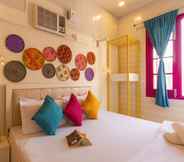 Bedroom 4 goSTOPS Mumbai - Hostel
