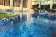 Swimming Pool Ngan Ha Hotel