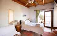 Bedroom 5 Bed and Beach Cape Town