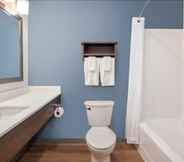 Phòng tắm bên trong 3 WoodSpring Suites Quantico