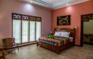 Kamar Tidur 5 Villa Selonding Batu