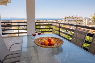 Phòng ngủ 4 Rhea - Glyfada Sea View Apartment