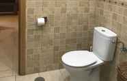 Toilet Kamar 7 Espectacular Residencial en 1ª Linea con Piscina