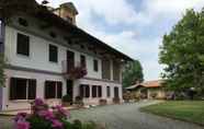 ภายนอกอาคาร 6 Cascina Il Bricco