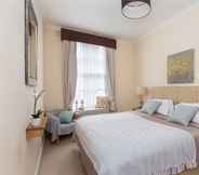 Kamar Tidur 2 Park Lane Apartments - Shaw House