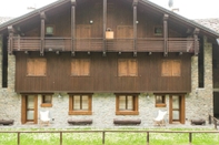 Bên ngoài Altido Charming Style Flat Courmayeur Plangorret