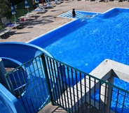 Swimming Pool 7 Villaggio Vacanze Mare Blu