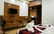 Bedroom 4 Hotel Adityaz