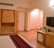 Phòng ngủ 6 Hotel Adityaz