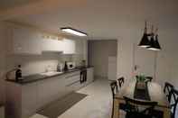 Kamar Tidur YalaRent Sunny 3BR APT - Families only