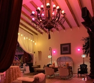 Bar, Kafe dan Lounge 2 House of Mosaic Villa Aruba