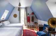 Kamar Tidur 2 Merrill House