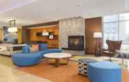 Lobi 2 Fairfield Inn & Suites by Marriott Pittsburgh Downtown