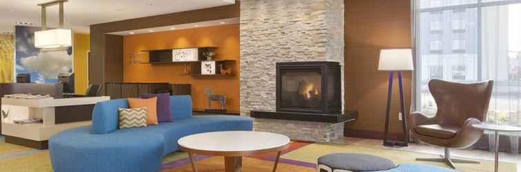 Lobi Fairfield Inn & Suites by Marriott Pittsburgh Downtown