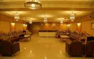 Lobby 4 Hotel Santoshi Novatel