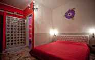 Kamar Tidur 6 Flower Bed & Breakfast