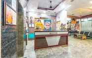 Lobi 2 Sai Maa Hotel and Residency