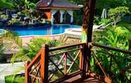 Swimming Pool 4 Mamamia Island Villa