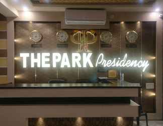 Lobi 2 The Park Presidency Hotel