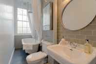In-room Bathroom Vibrant 1 Bedroom Flat In Islington With Garden