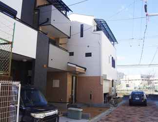 Exterior 2 Nanba Ruomei