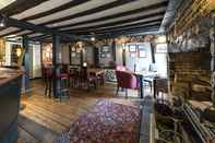 Bar, Kafe dan Lounge The Bull at Wargrave