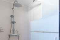 In-room Bathroom C12 - Sunshine Luz House by Dreamalgarve