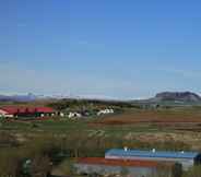 Tempat Tarikan Berdekatan 5 Klettar Tower Iceland