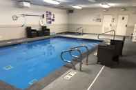 Swimming Pool SureStay Plus Hotel by Best Western Vernal