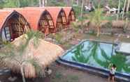 Kolam Renang 7 Dream Hotel